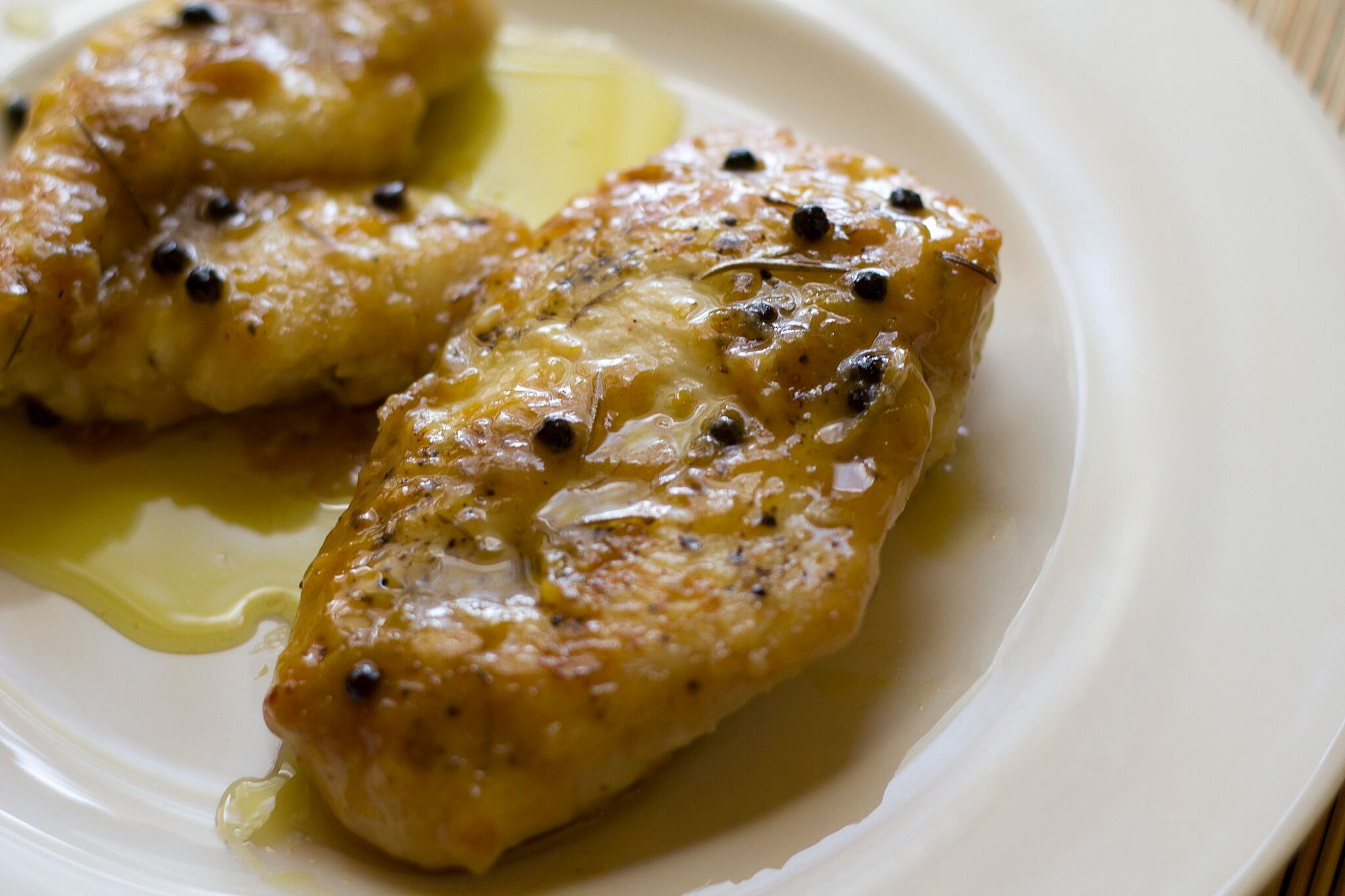 Pollo con salsa de limón al estilo de Indonesia: una receta exótica y sabrosa