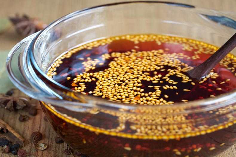 Aceites aromatizados caseros: Chili, Sichuan y aromáticos para realzar tus platos