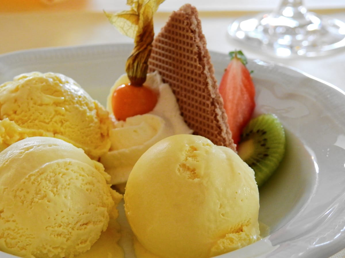 Helado de cúrcuma
