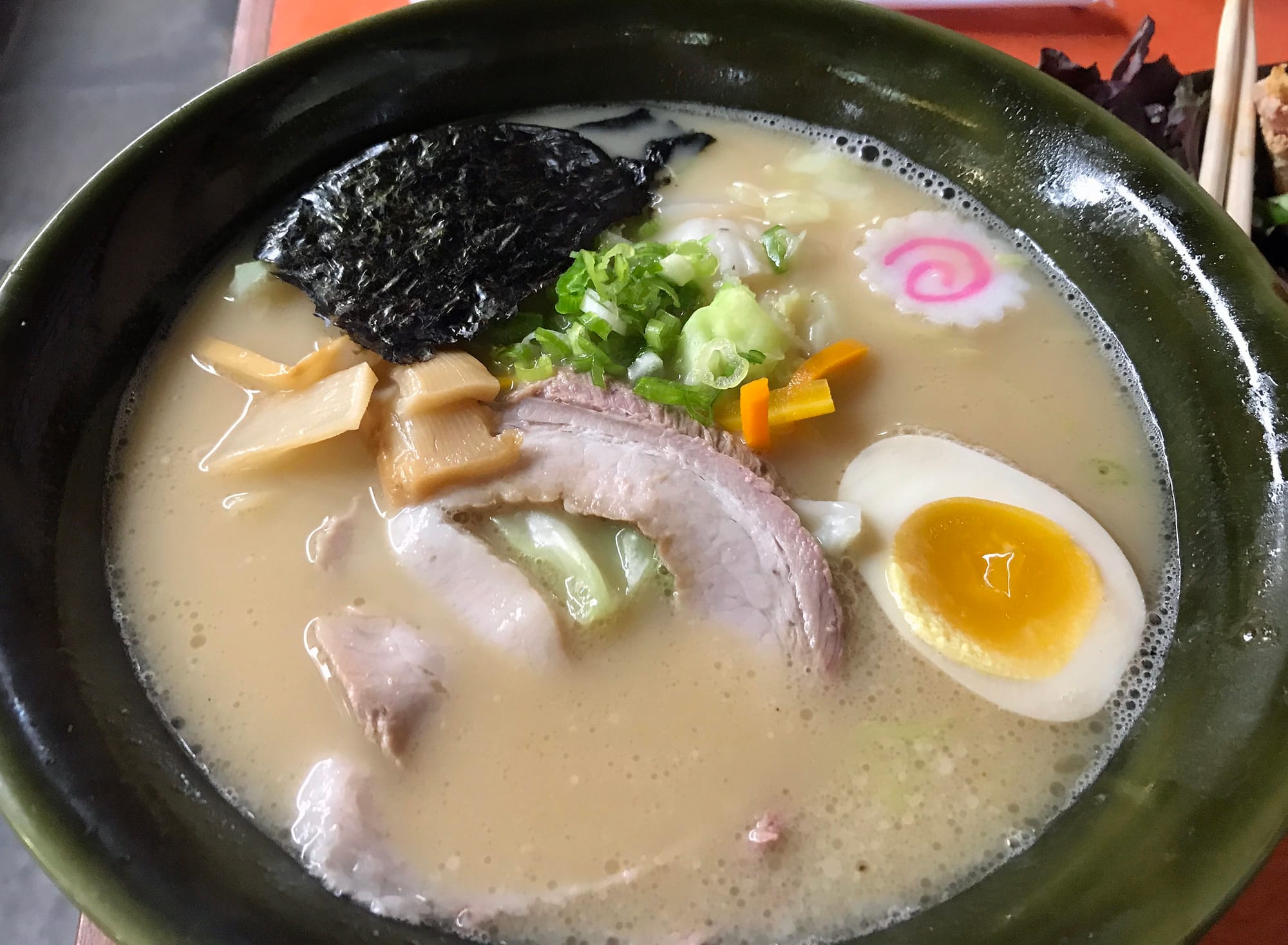 Receta de ramen Tonkotsu Miso al estilo Naruto