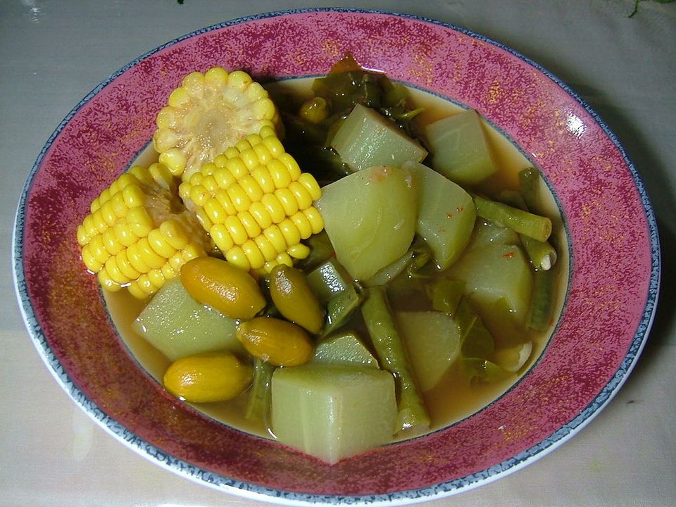 Sayur Asem, receta de sopa ácida de verduras con tamarindo