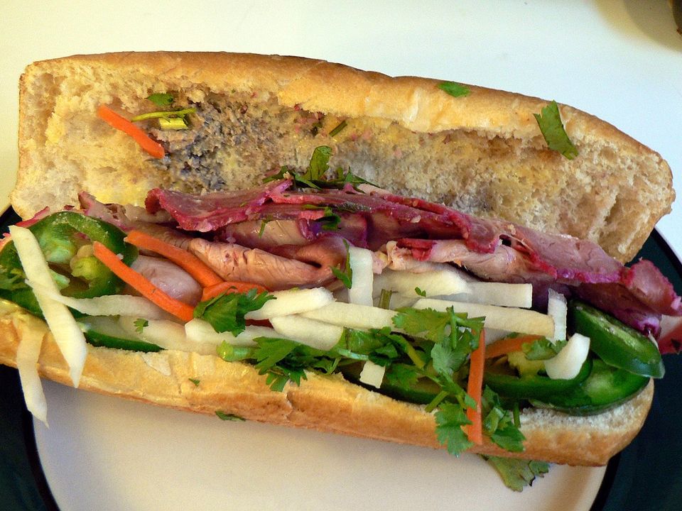 Bánh mì, el sándwich vietnamita con sabor a fusión