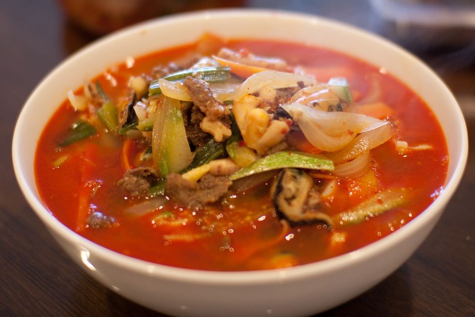 Jamppong, la sopa de fideos con mariscos picante y deliciosa de Corea