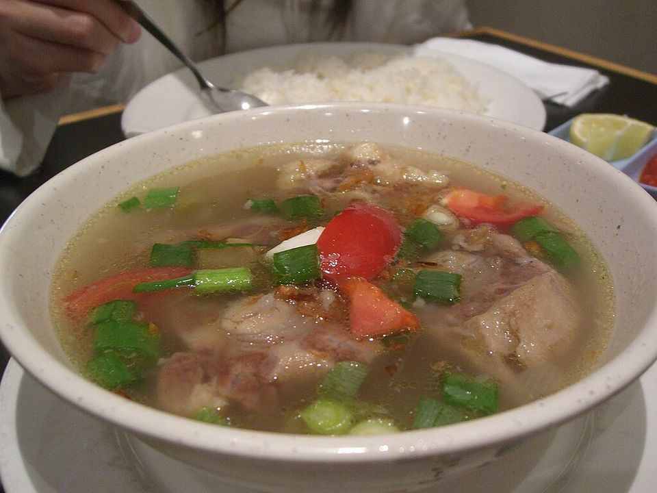 Sop Buntut: sopa de rabo de buey indonesia