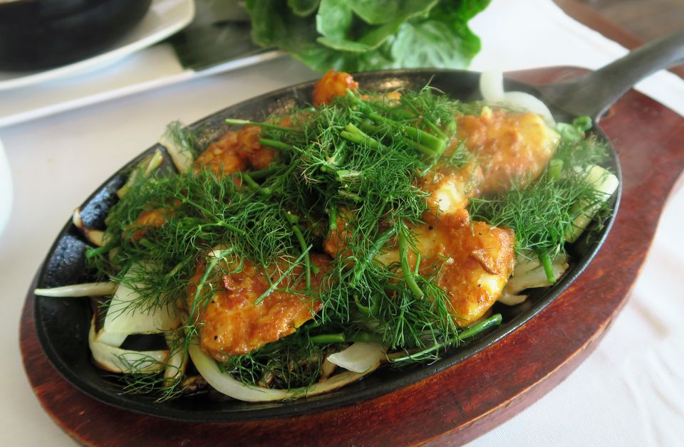Chả cá thăng long, el pescado frito vietnamita que te sorprenderá
